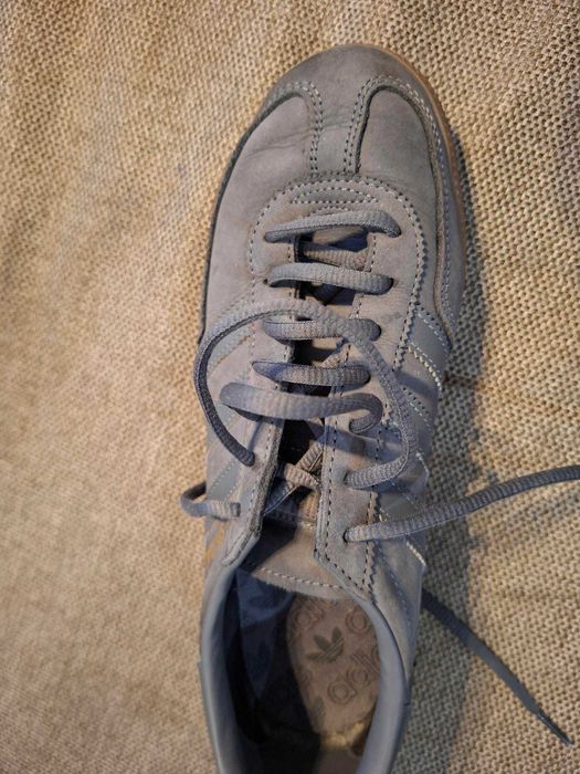 Adidas SPEZIAL cinzentos