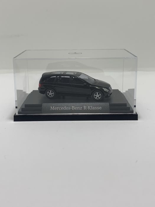 Mercedes R da Busch escala 1/87
