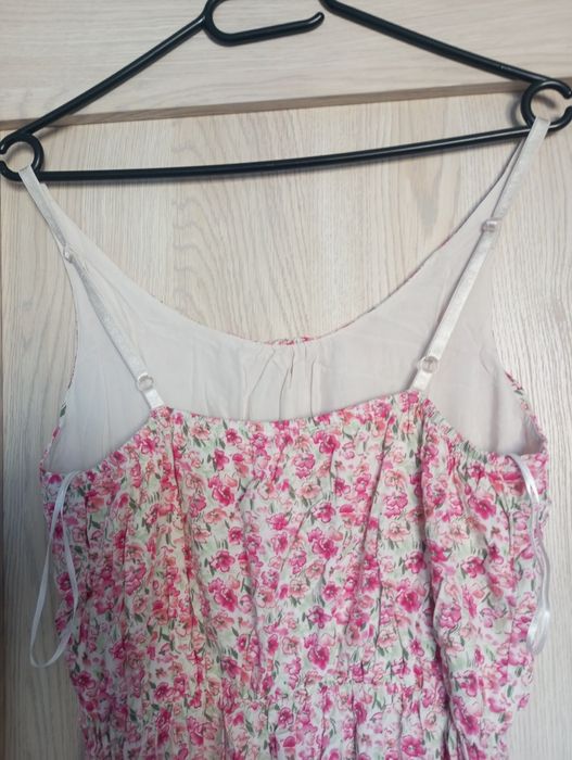 Długa letnia sukienka