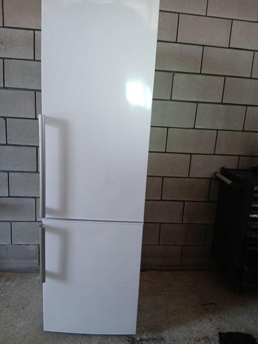 Холодильник GRAM