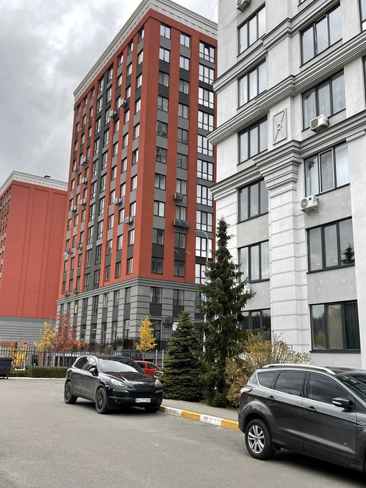 Оренда комерційного приміщення 102 м.кв. в ЖК "Ірпінь Сіті"