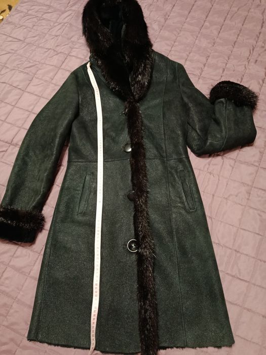 Жіноча натуральна дублянка.