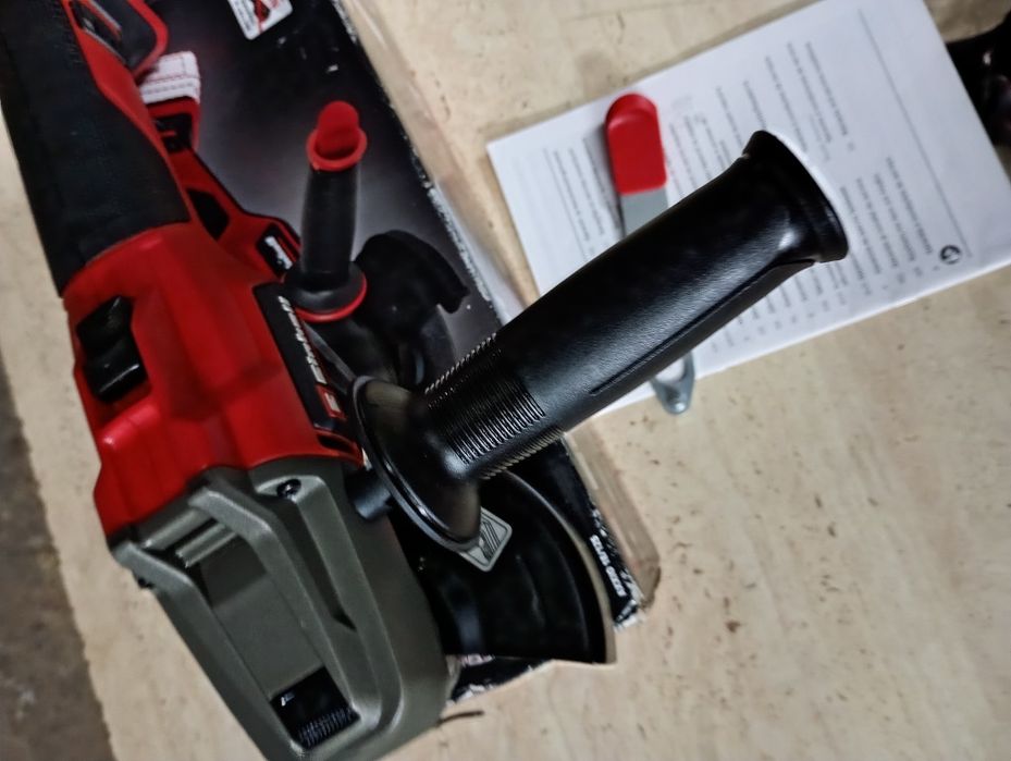 Szlifierka akumulatorowa