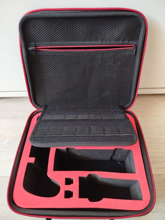 Nintendo switch + etui + gry
