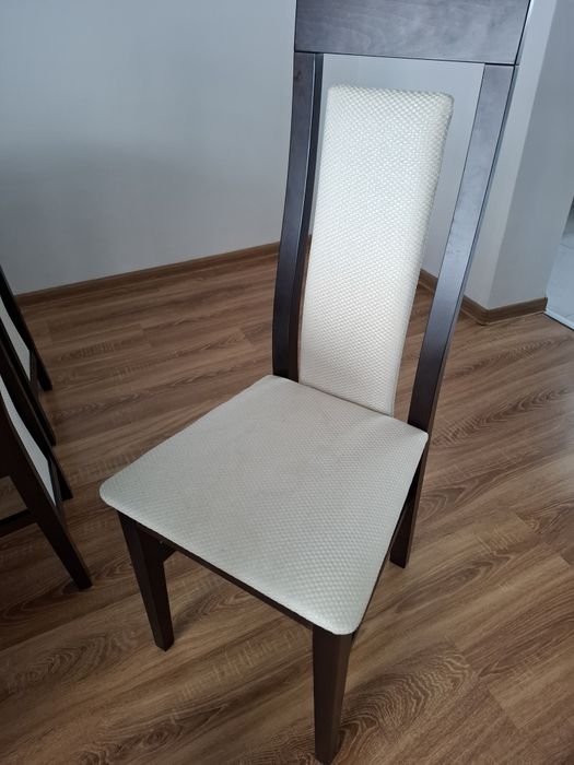 Zestaw stół + krzesła