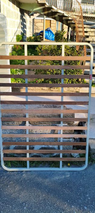 Estrados de várias medidas