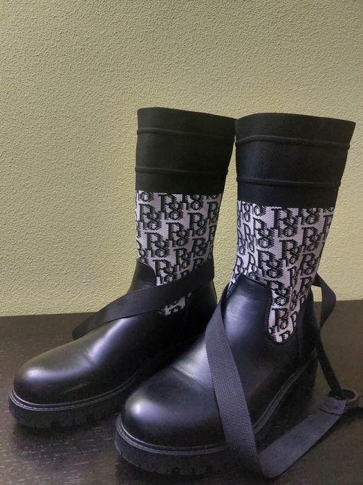Bota de Senhora tam 40
