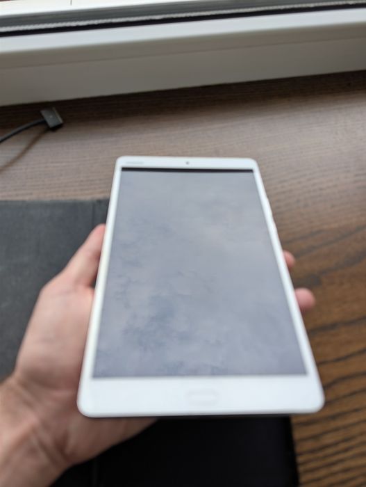 Планшет Huawei Mediapad M3 8,4"