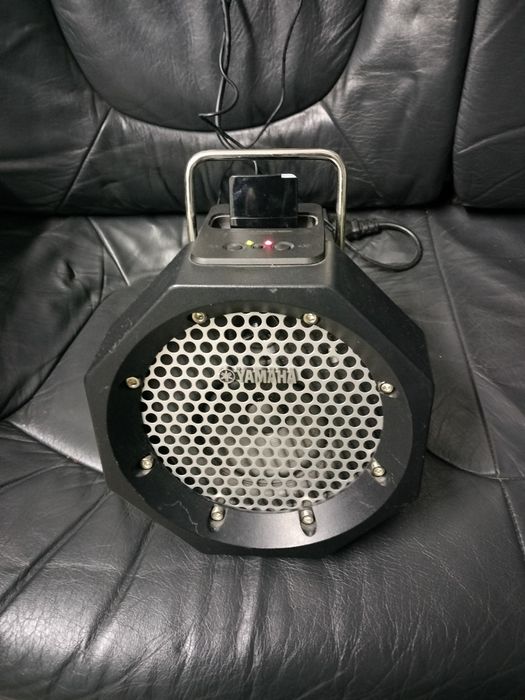 Yamaha głosnik z adapterem bluetooth