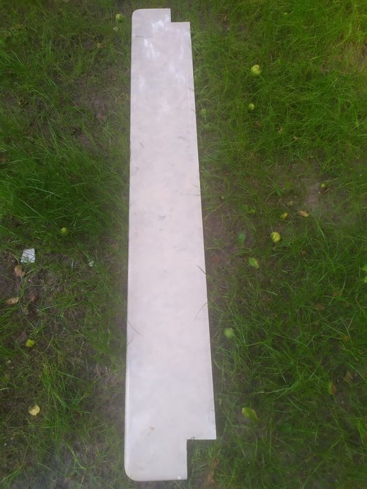 Parapet kamienny