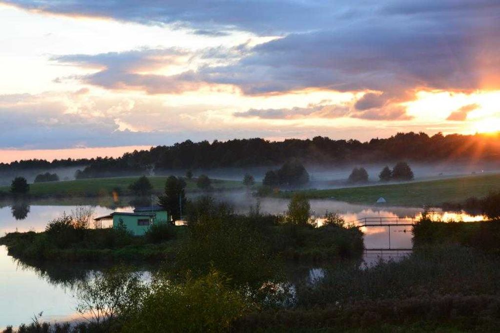 Domki na wyspie na Mazurach Garbatych. Noclegi, Mazury, łowisko