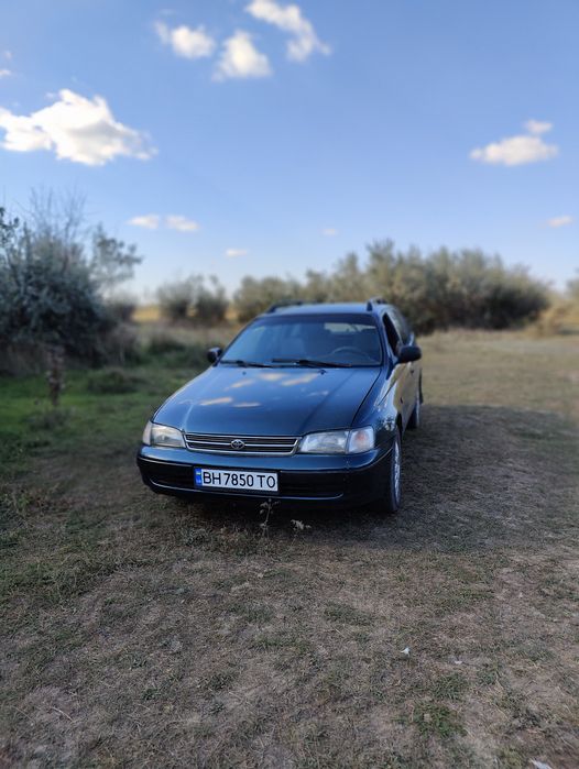 Продам Toyota Carina E 1.6 в универсале