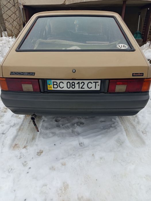 Автомобіль АЗЛК 2141