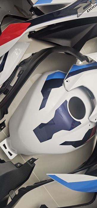 BMW M1000RR 2020-22 zestaw osłon owiewki Nowe