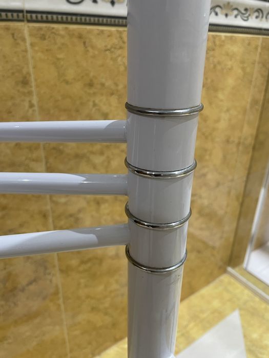 Toalheiro de pe multifuncional de casa de banho