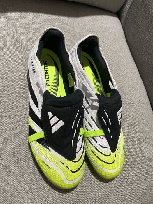 Chuteira Predator pro adidas