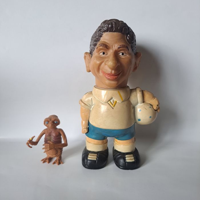 Isqueiro de mesa - jogador de futebol