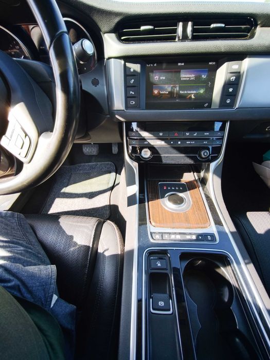 Jaguar XF 2.0 Prestige