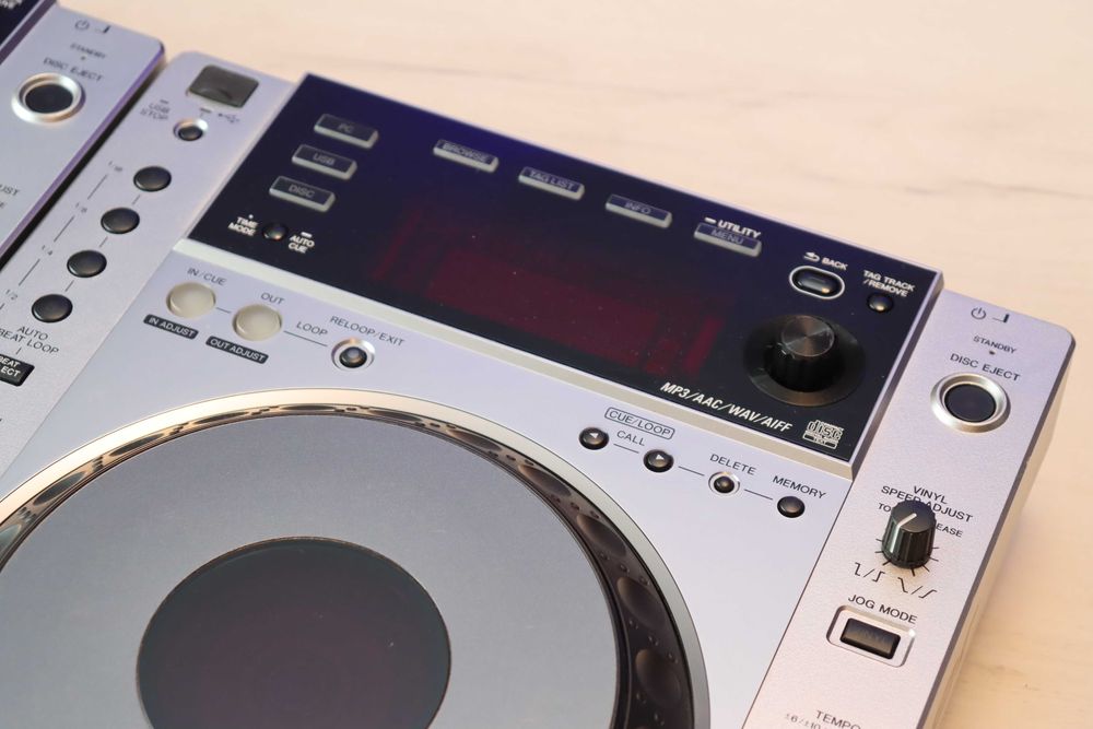 Pioneer CDJ-850 メンテナンス済み PIONEER - CDJ-850(2013年製)2021年10月フルメンテナンス済3ヶ月