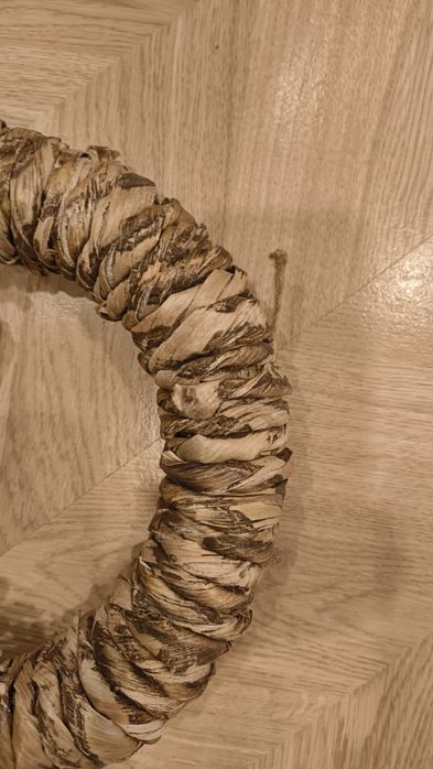 Wianek na drzwi wiosna Wielkanoc