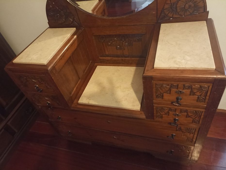 Vendo Cómoda antiga