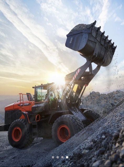 Aluguer de Pá Carregadora