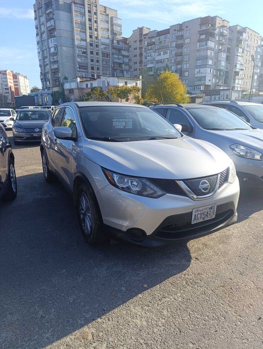 Nissan rogue sport.2.0 автомат.2019 рік.