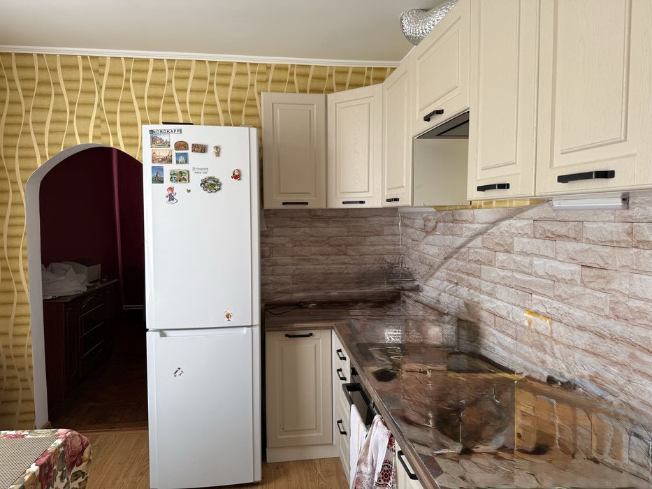 Продам будинок газифікований .