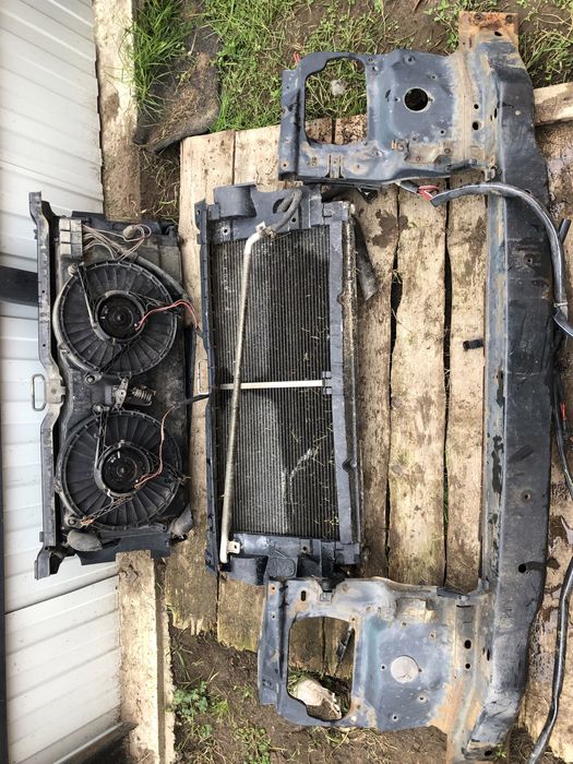 Установочна панель телевізор радіатор фольксваген т4 vw t4