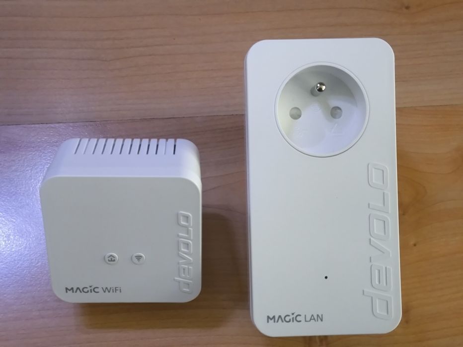 Kit Powerline PLC Devolo Magic 1 WiFi Mini em bom estado