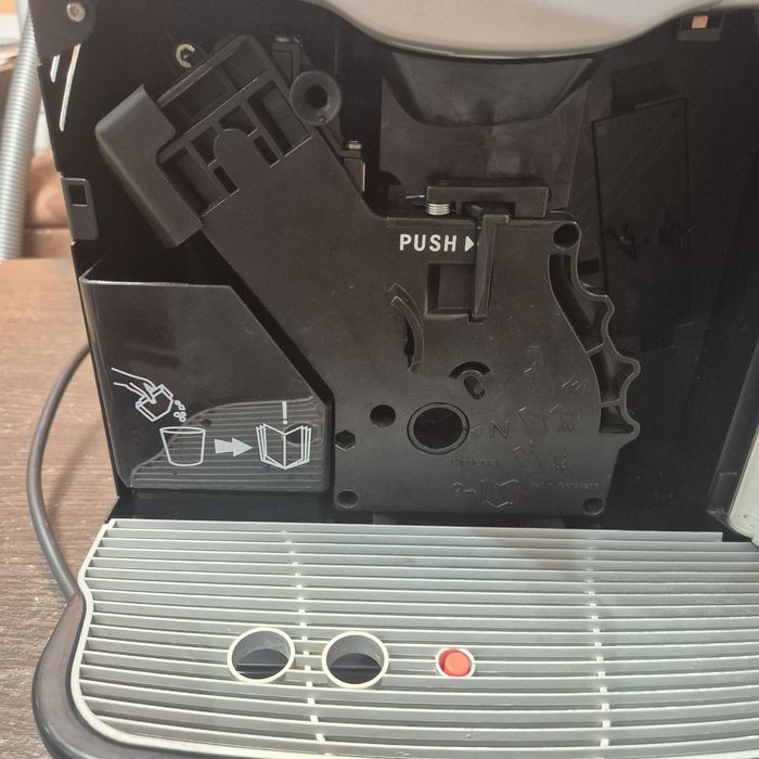 Кавомашина Saeco