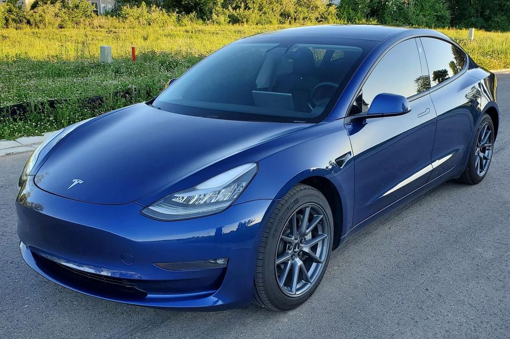 Tesla Model 3 Tesla Model 3 Long Range Dual Motor 2022