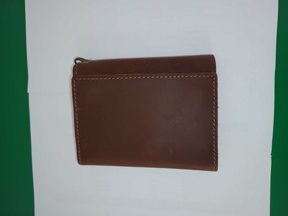 Carteira de documentos em couro genuíno com corrente zíper