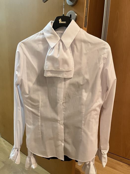 Casaco, saia e camisas traje Bragança