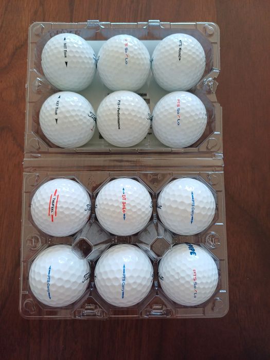 12 Bolas de golf Titleist