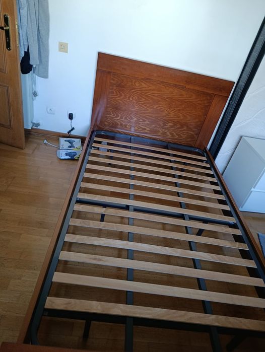 Cama Solteiro usada .