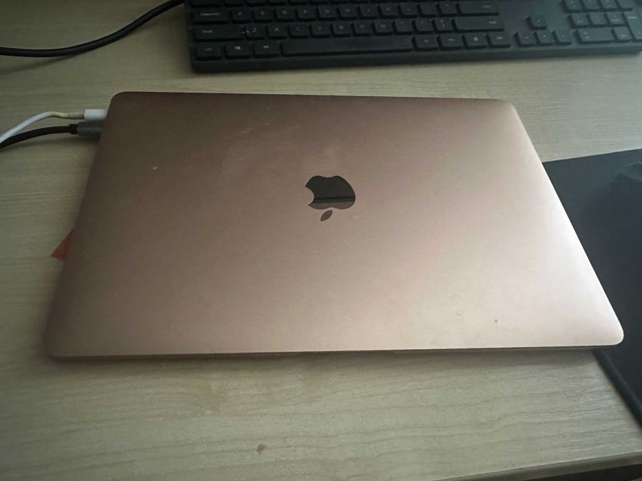 Laptop macbook air