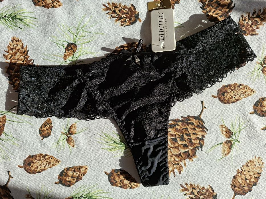 Stringi damskie rozm. M