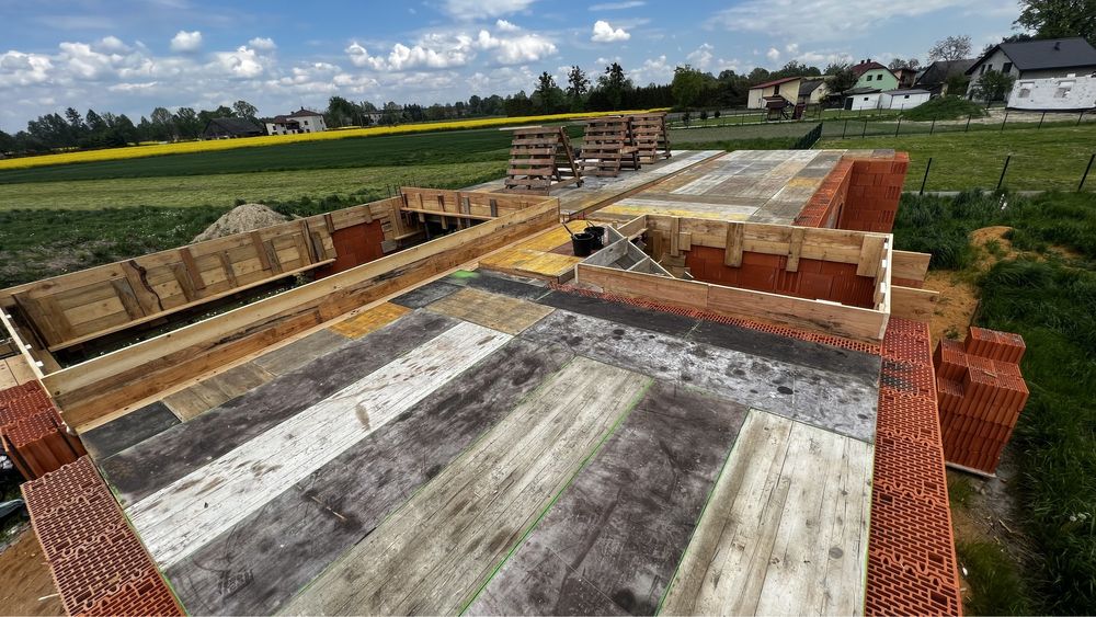 Budowa domów  od podstaw .