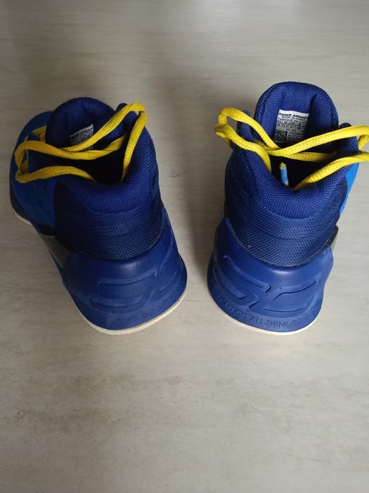 Buty chłopięce Under Armour 31