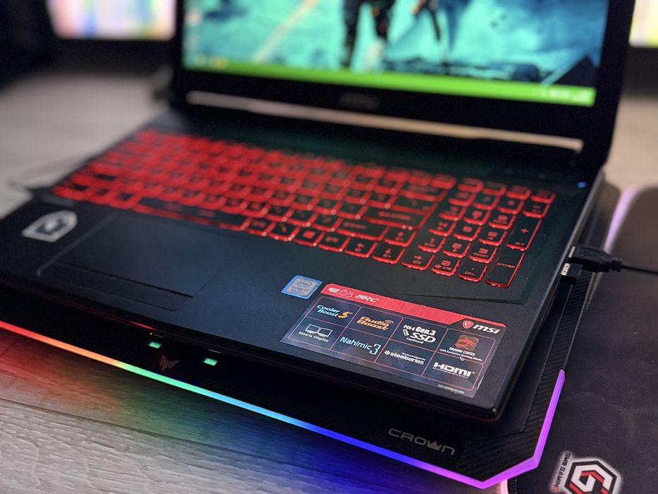 Ігровий ноутук MSI i7-8750H-12ядер / 16GB-ОЗУ відео geFoRce 1050 -4 GB -128 bit
