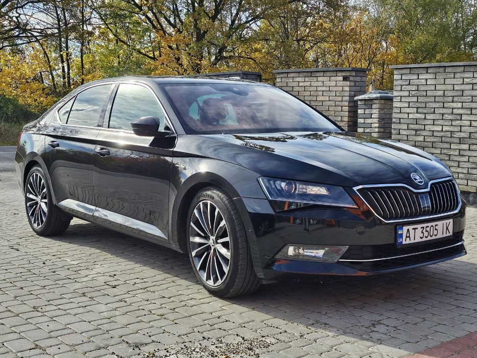 Skoda Superb на максимальній комплектації Laurin & Klement" (L&K)