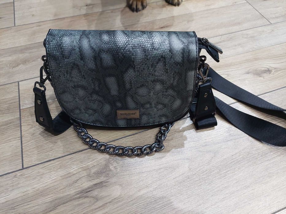 Mała torebka  David Jones