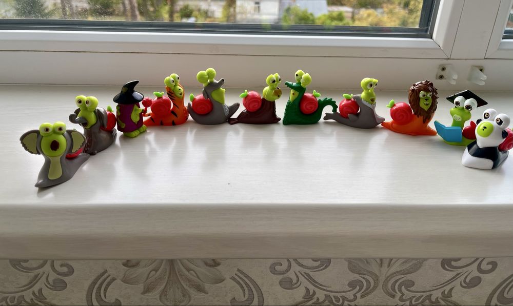 Іграшки Равлик Боб