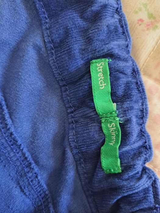 Calças menina 10-11 anos benetton