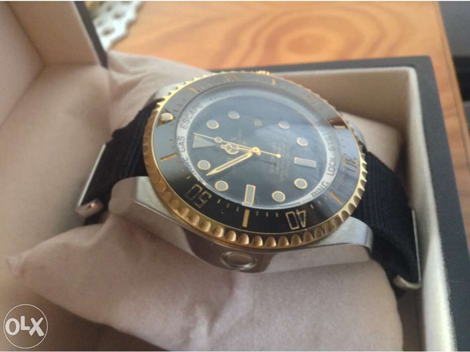 Deep sea dual metal bezel ceramica