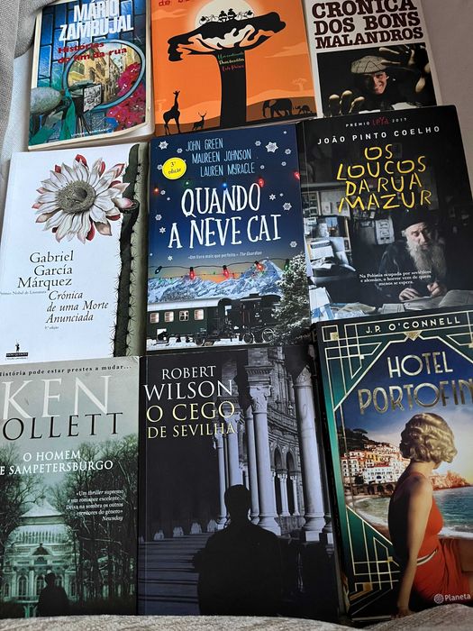 Livros a preços variados