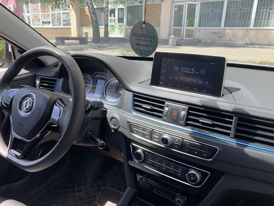 Продам злектро автомобиль DONGFEHG S50EV