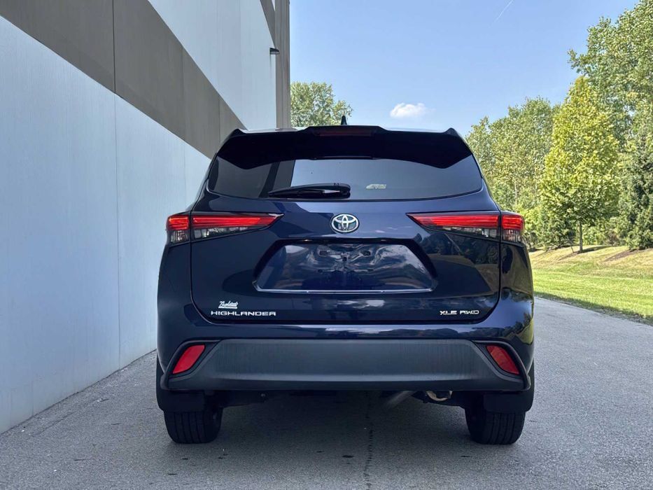 Toyota Highlander XSE      2021