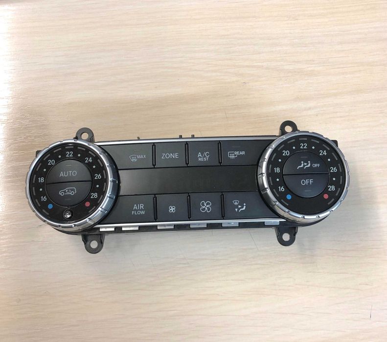 Панель климата блок управления климатом Mercedes A1669003617